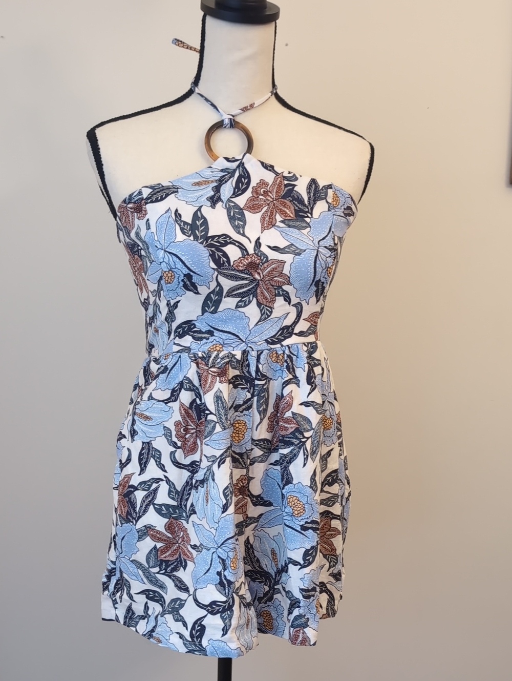Old Navy Strapless Floral Romper in Light Blue, Brown, White
